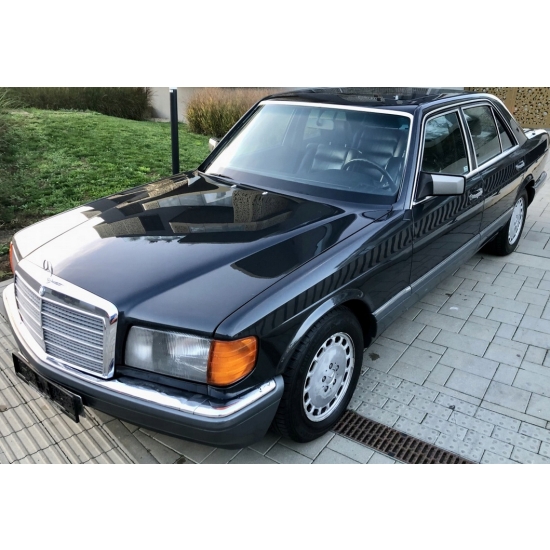 MERCEDES SCHWARZ BALTIC BLACK 040 baza 1 L + rozcieńczalnik 1 L IXELL 55