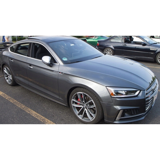 AUDI DAYTONAGRAU LZ7S LAMBORGHINI baza 1 L + rozcieńczalnik 1 L IXELL 55