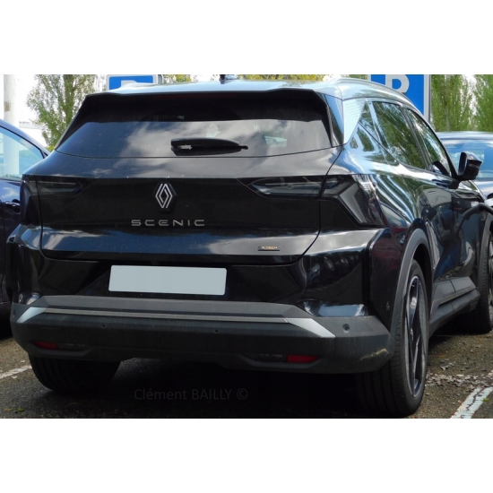 lakier baza Renault GNE NOIR ETOILE XYRALIC rozcieńczalnikowa IXELL 55