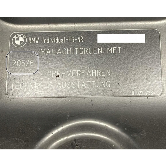 lakier baza BMW 205 MALACHIT GREEN 1,0 litr rozcieńczalnikowa IXELL 55