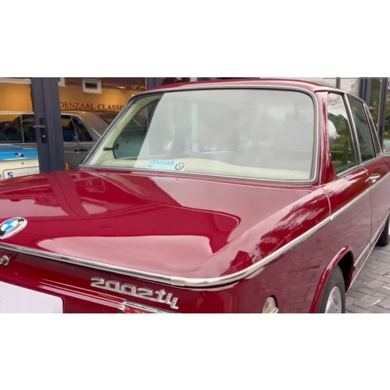 BMW 021 MALAGA ROT baza rozcieńczalnikowa lub lakier akryl 2K IXELL 55