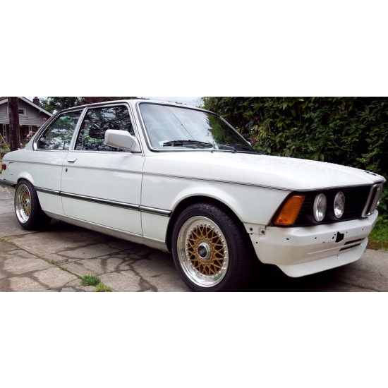 BMW 146 ALPINWEISS 1,0 baza rozcieńczalnikowa lub lakier akryl IXELL 55