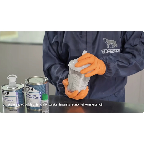 Szpachlówka NATRYSKOWA POLIESTROWA wypełniająca rysy ubytki 10kg Troton 174