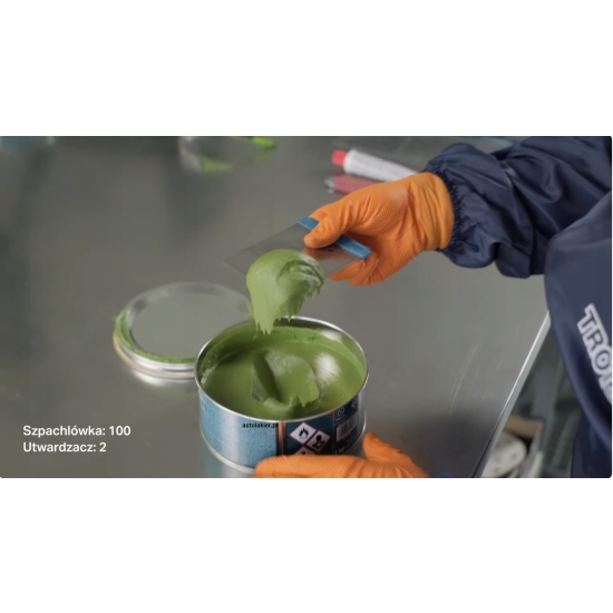 Szpachlówka zbrojona włóknem szklanym 1,0 kg Troton 764